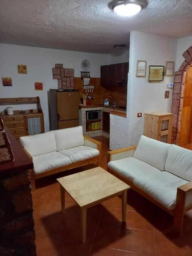 Casa Vacanza Le Viste Serrone Exterior photo